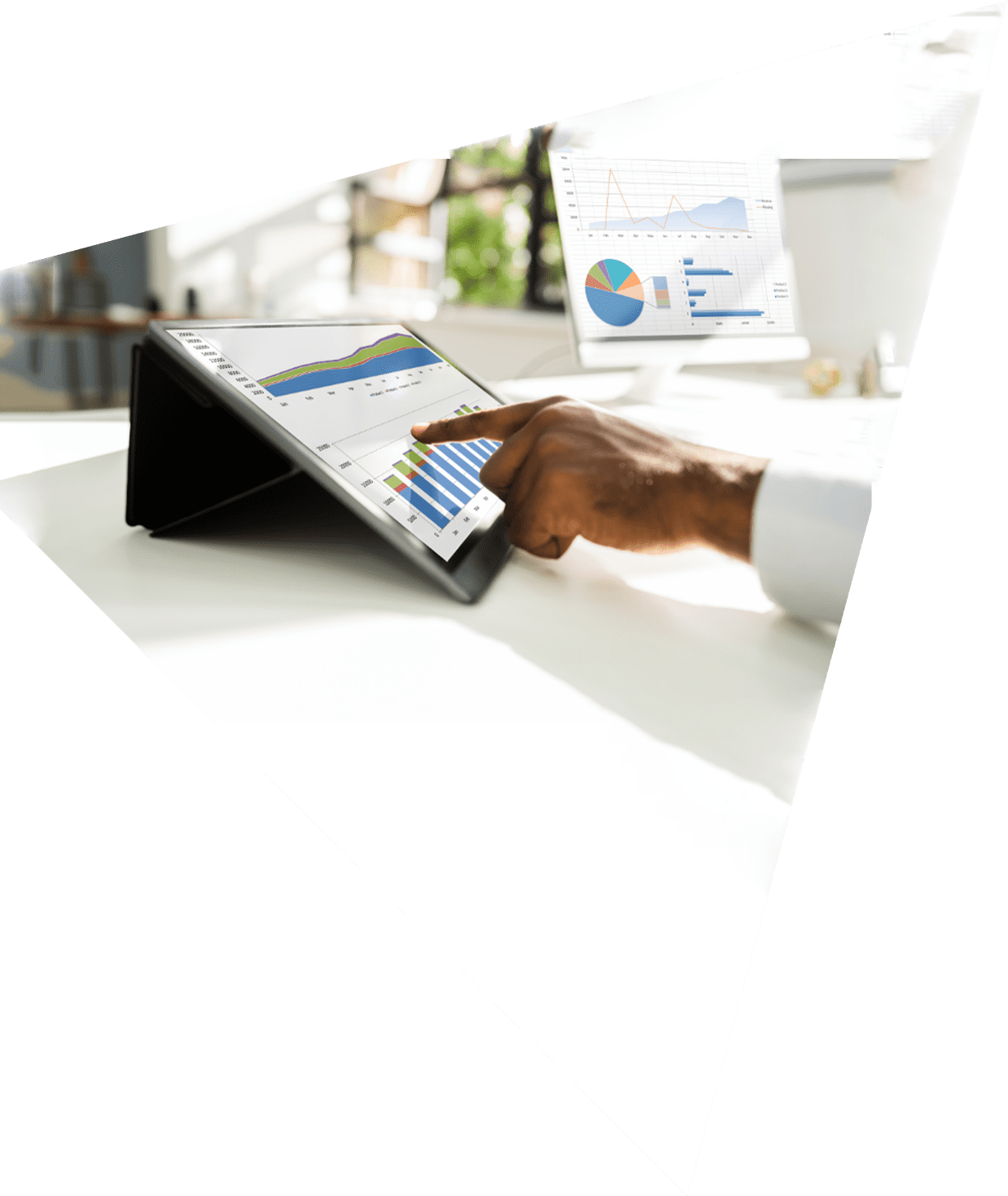 https://omconsulting-group.com/wp-content/uploads/2022/12/nos_solutions_2.png